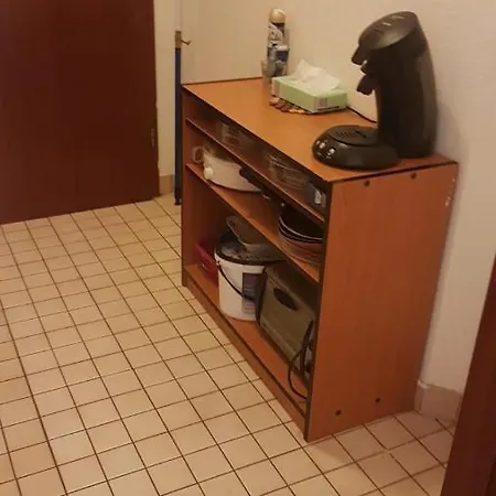 1a Beautiful 3 Room, Private And Calm Apartment, Private Car Park, Full Equipped Kitchen, Private And Stable Wifi, One Minute To Tram Station, Smart Tv, Different Towels And Bedlines Etc Included, Whatsapp Support, No Additional Costs * Mannheim