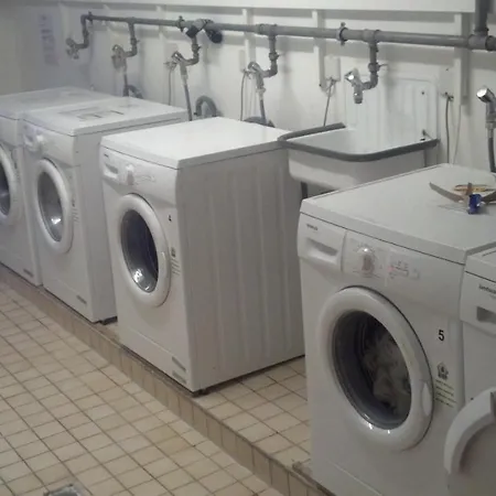 1a Beautiful 3 Room, Private And Calm Apartment, Private Car Park, Full Equipped Kitchen, Private And Stable Wifi, One Minute To Tram Station, Smart Tv, Different Towels And Bedlines Etc Included, Whatsapp Support, No Additional Costs